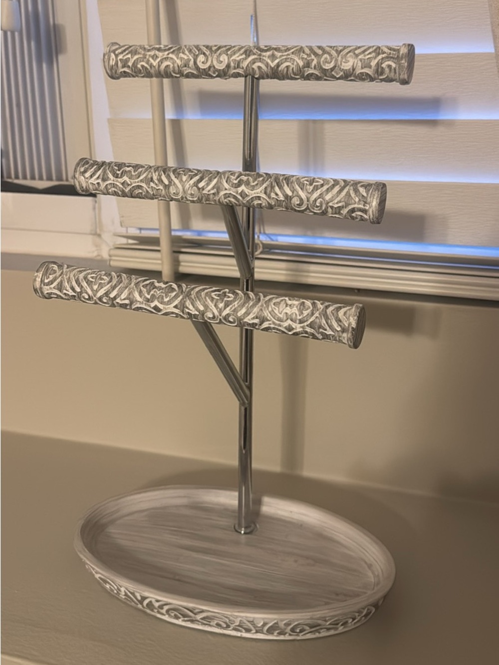 Jewelry holder